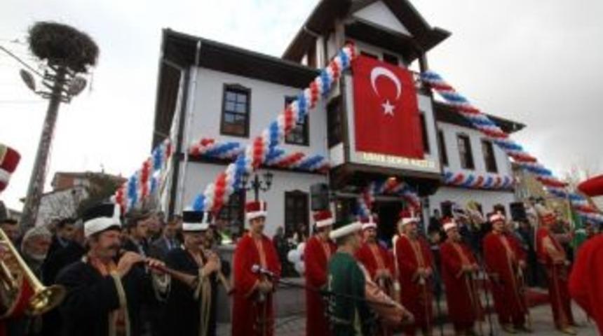 &Ccedil;ubuk&rsquo;ta B&uuml;y&uuml;k A&ccedil;ılış