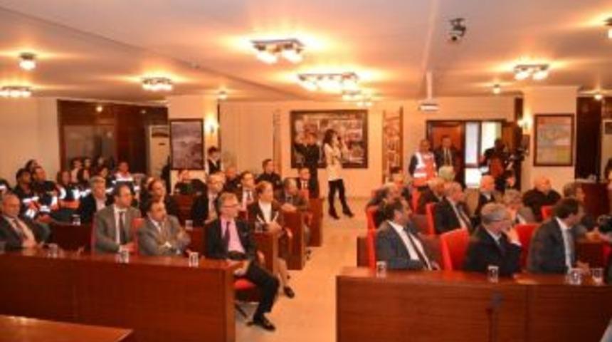 Tekirdağ Vali Yardımcısı Yıldırım: &ldquo;&ccedil;erkezk&ouml;y&rsquo;de Kimse Var&rdquo;