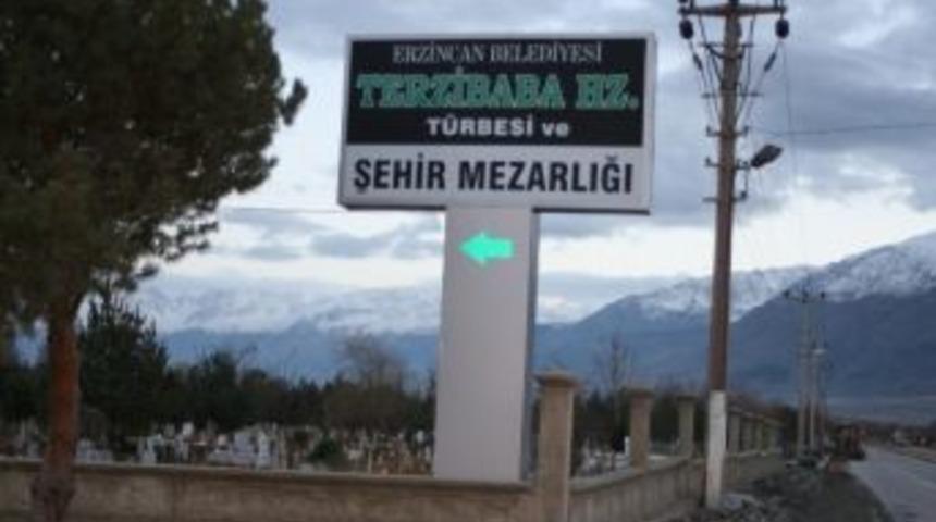 Mezarlık Rehabilite &Ccedil;alışmaları Devam Ediyor