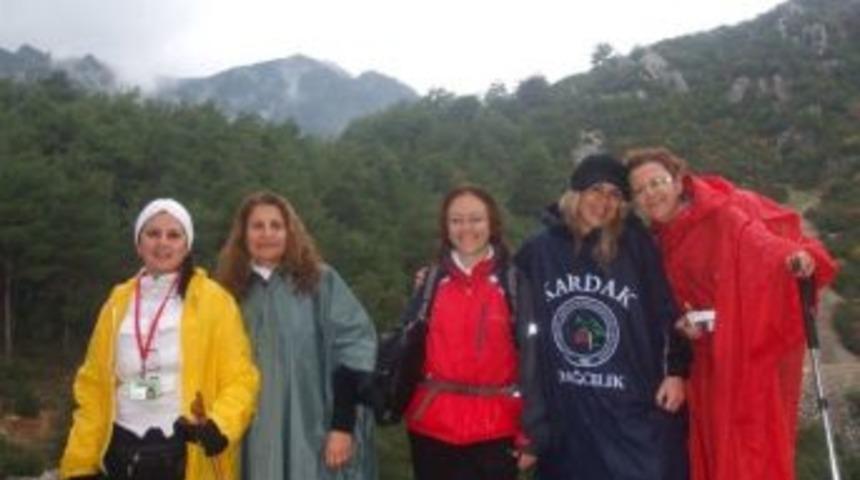 Karşıyakalı Dağcılar G&ouml;k&ccedil;eler K&ouml;y&uuml;'ne Y&uuml;r&uuml;yecek