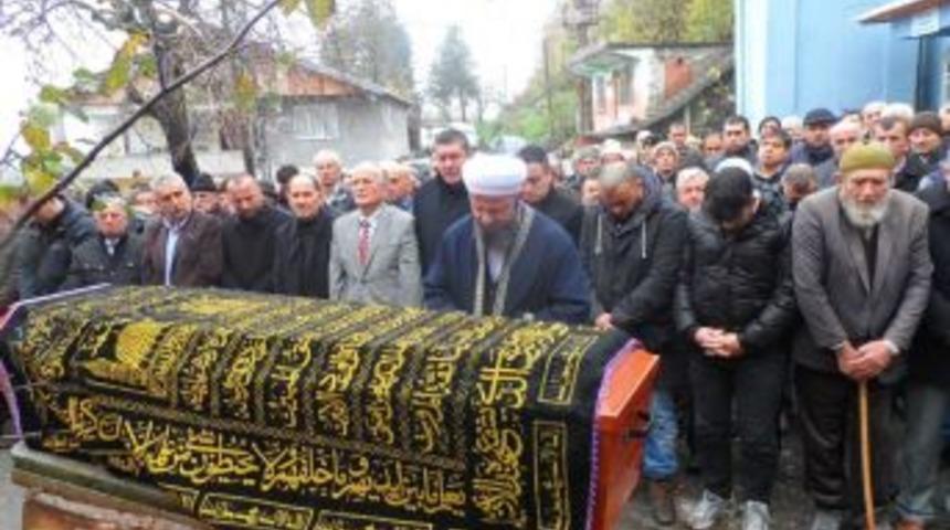 Almanya'da bunalıma girerek intihar etti