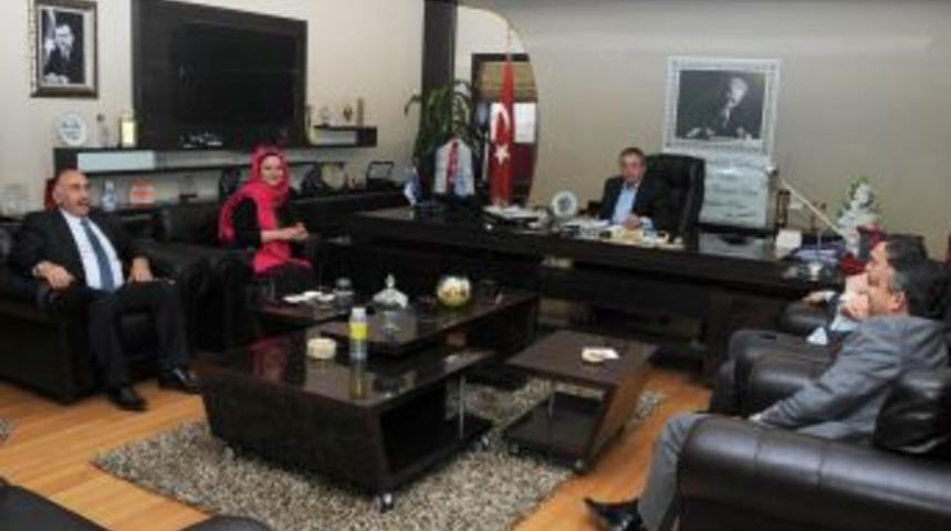 Başkan &Ccedil;etin: Kadınlar Bizim Baş Tacımız