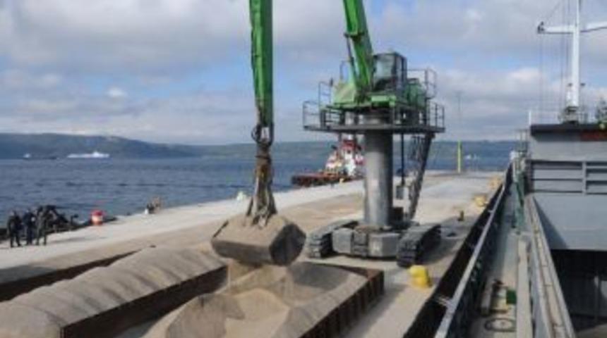 (&ouml;zel Haber) &Ccedil;anakkale&rsquo;den İsrail Ve İtalya&rsquo;ya Seramik Ham Maddesi İhracatı