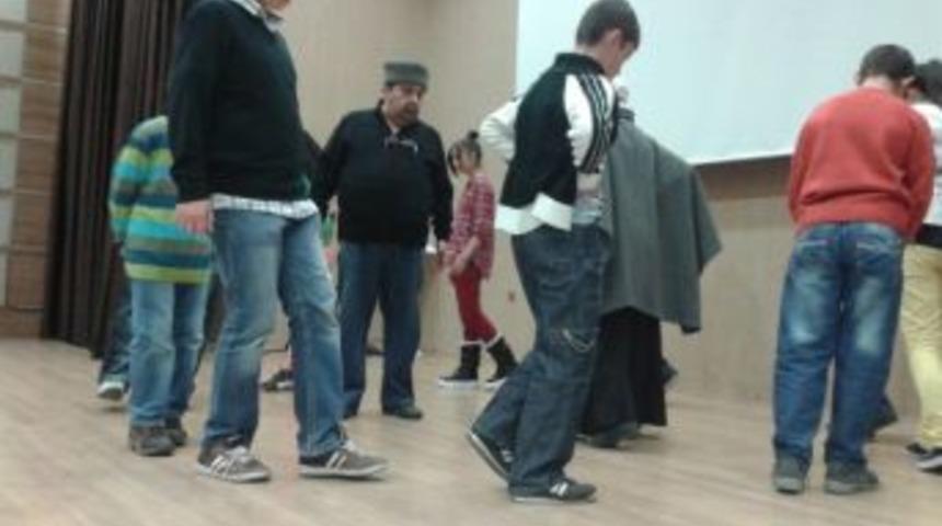 Bilgievi &Ouml;ğrencileri Mehmet Akif'i Anacak