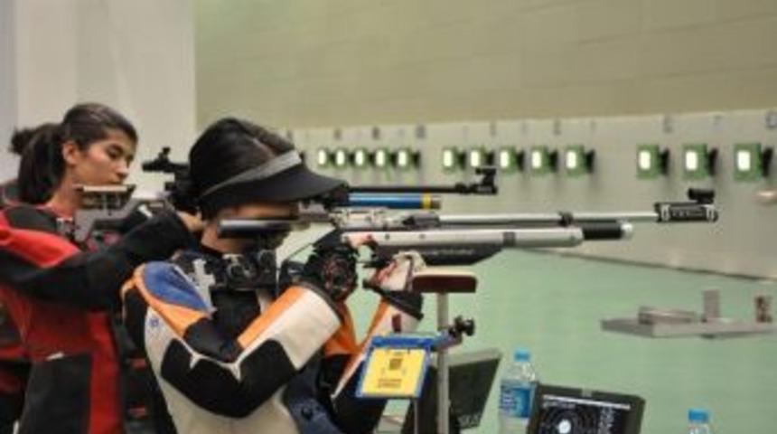 Milli Atıcılardan Y&uuml;ksek Performans