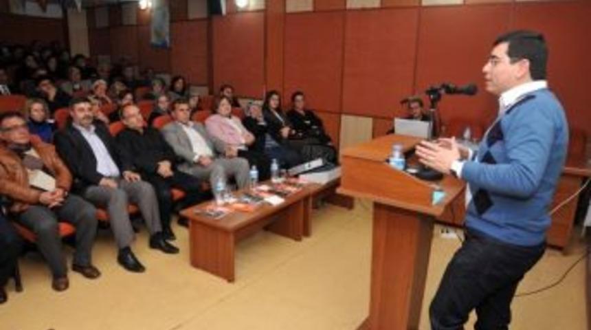 Başkan T&uuml;t&uuml;nc&uuml;&rsquo;den Siyaset Dersi