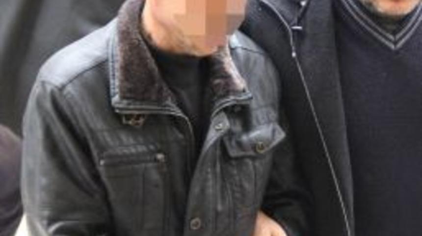 Taş Ocağı Şantiyesinden İş Makinesinin Par&ccedil;alarını &Ccedil;aldı