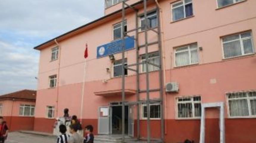 Akyazı&rsquo;da T&uuml;m Okullar Engelsiz