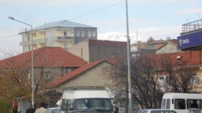 Sincik Dağlarına Yılın Karı Yağdı