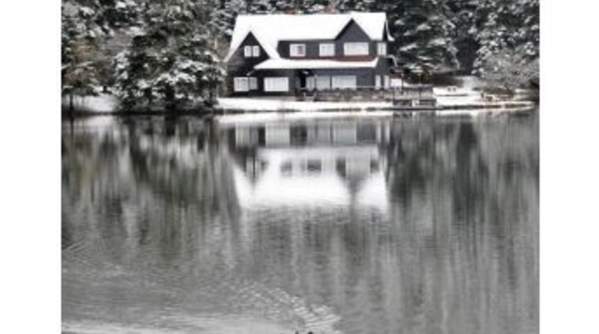 Bolu’da Kar Yağışının Ardından Kartpostal Gibi Görüntüler Ortaya Çıktı