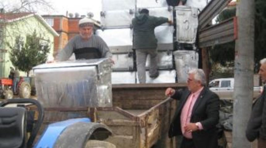 8 İl&ccedil;enin K&ouml;ylerindeki Katı Atıklar Toplanıyor