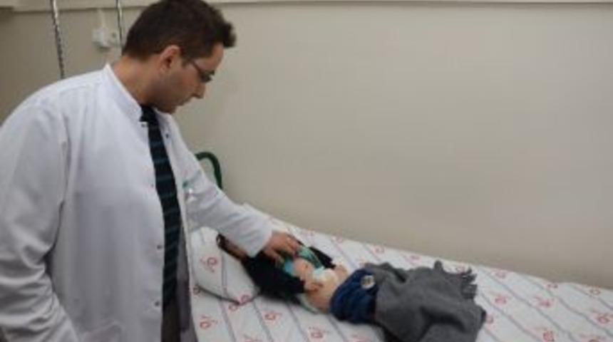 13 Aylık Bebek, Kapalı Y&ouml;ntemle Ameliyat Edildi