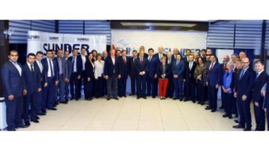 Sunder, 15 AB B&uuml;y&uuml;kel&ccedil;isini Ağırladı