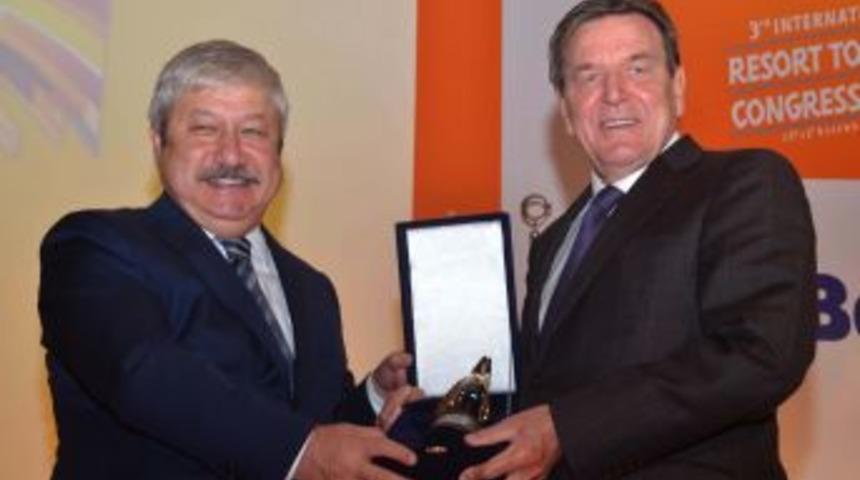 Schr&ouml;der: Almanya&rsquo;nın AB &Uuml;yeliğinizi Veto Etme Şansı Kalmadı