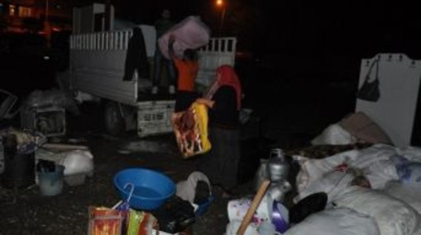 Sokakta Kalan Kadına Siirt Valiliği Sahip &Ccedil;ıktı