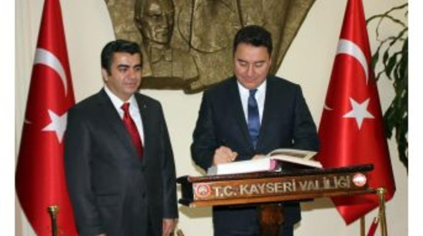 Babacan: İş D&uuml;nyasından Gelen &Ouml;neri Ve Eleştiriler &Ccedil;ok &Ouml;nemli