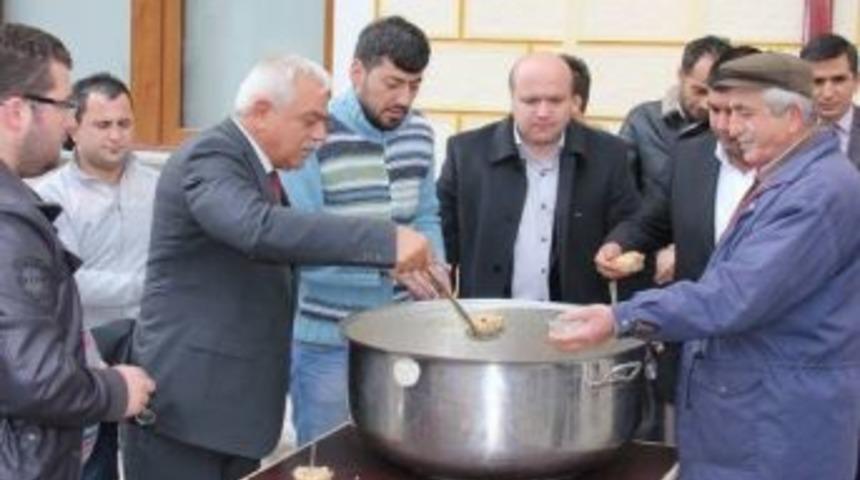 Perşembe Beldesinde Aşure Etkinliği D&uuml;zenlendi