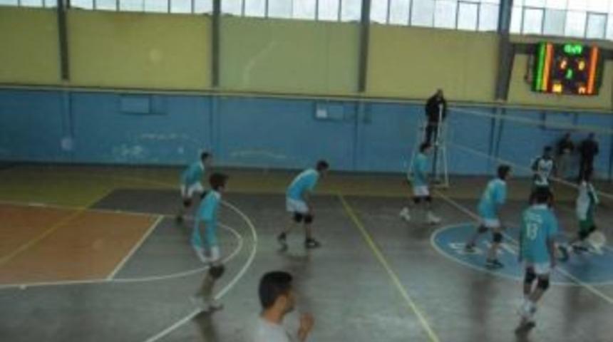 Anadolu &Ouml;ğretmen Lisesi Şampiyon Oldu