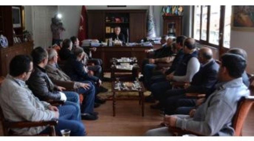 Dp İl&ccedil;e Y&ouml;netimi Başkan Karahan&rsquo;ı Ziyaret Etti