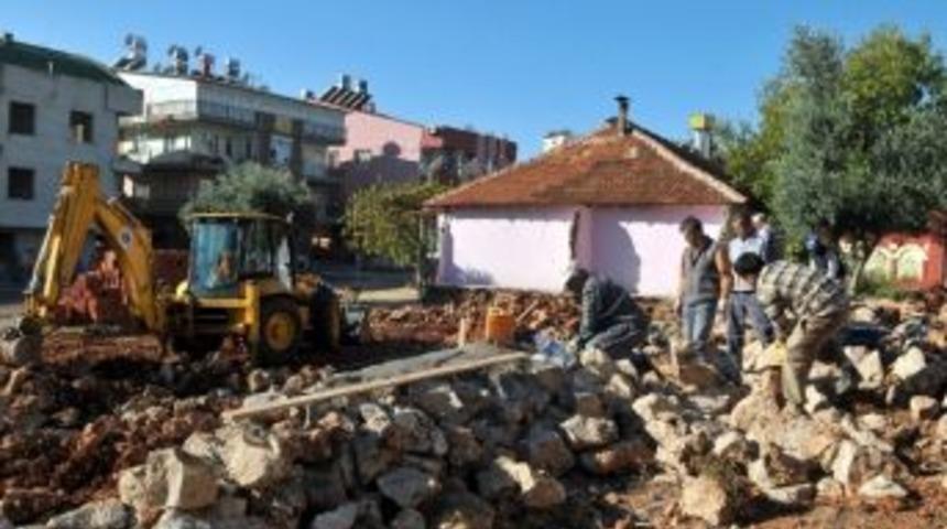 Atat&uuml;rk Mahallesi&rsquo;ne Yeni Bir Park Yapılıyor
