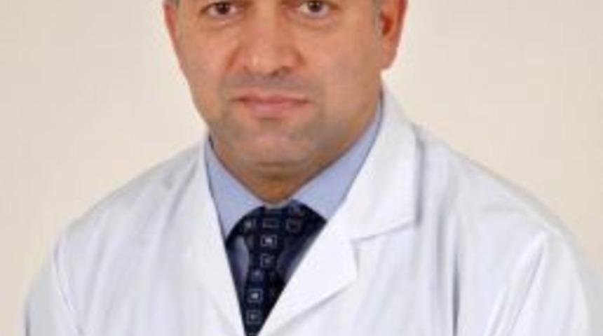 Do&ccedil;. Dr. Şek&uuml;ri: Aspirin Gece Uykudan &Ouml;nce I&ccedil;ilmeli