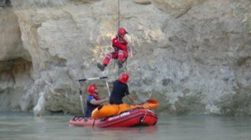 Ger&ccedil;eğini Aratmayan Tatbikat