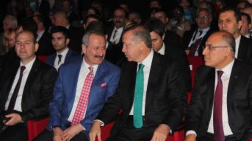 Başbakan: T&uuml;rkiye Hi&ccedil;bir Zaman Irk&ccedil;ı Yaklaşım I&ccedil;erisinde Olmadı