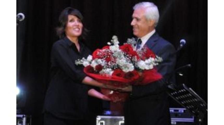 Nil&uuml;fer&rsquo;de Nostalji R&uuml;zgarı Esti