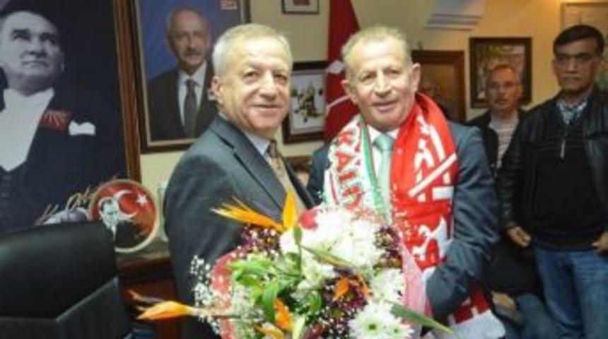 Ege-koop Genel Başkanı Ve Chp İzmir B&uuml;y&uuml;kşehir Belediye Başkan Aday Adayı H&uuml;seyin Aslan: