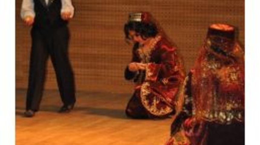 &lsquo;y&uuml;rekten Dans Et Projesi&rsquo; Kapanış Galası