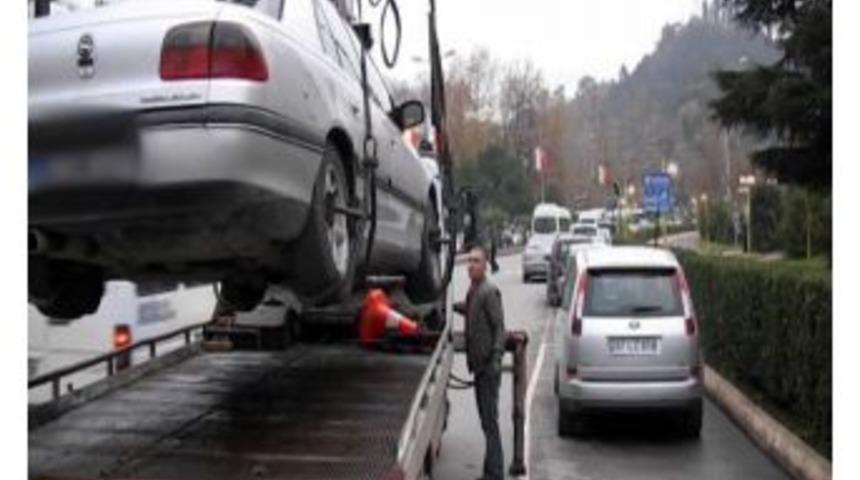 &Ouml;z&uuml;rl&uuml;lere Ayrılan Yere Park Edenler 3 Lira Yerine 230 Lira Ceza &Ouml;d&uuml;yor