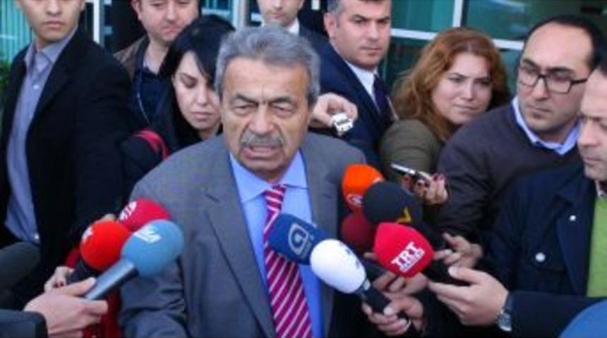 Kamer Gen&ccedil;: S&ouml;vmedim, Iftira Atıyorlar