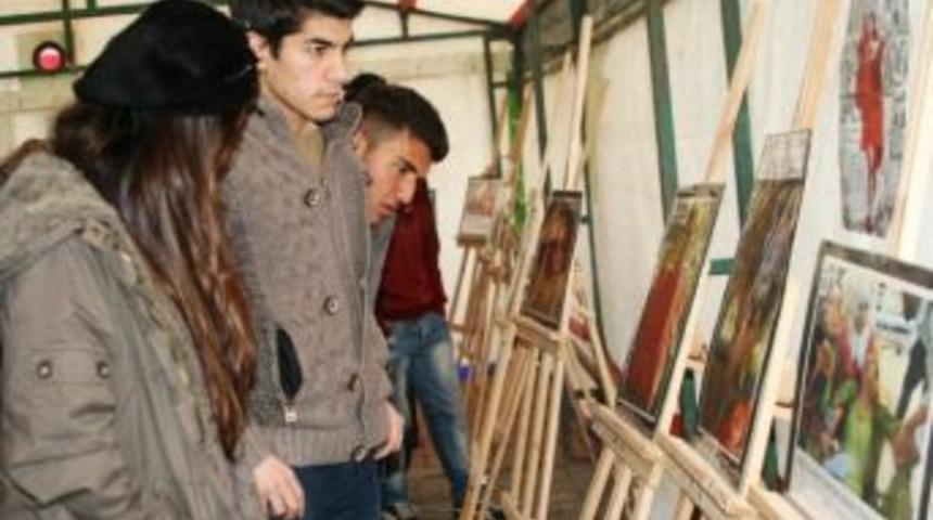 Kesk Fotoğraf Sergisi İle Kadına Şiddeti Kınadı