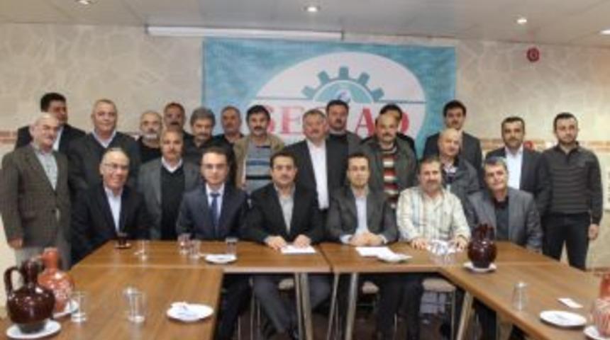 '11 Yılda 5 Bakan Değişince Eğitim Sistemi Alt&uuml;st Oldu'