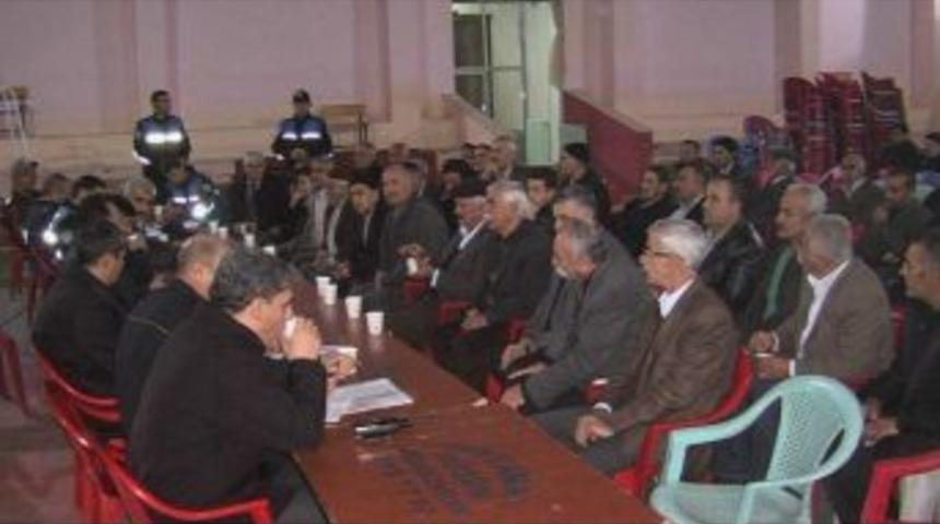 Huzur Toplantısına Mahalle Sakinleri Yoğun İlgi G&ouml;sterdi
