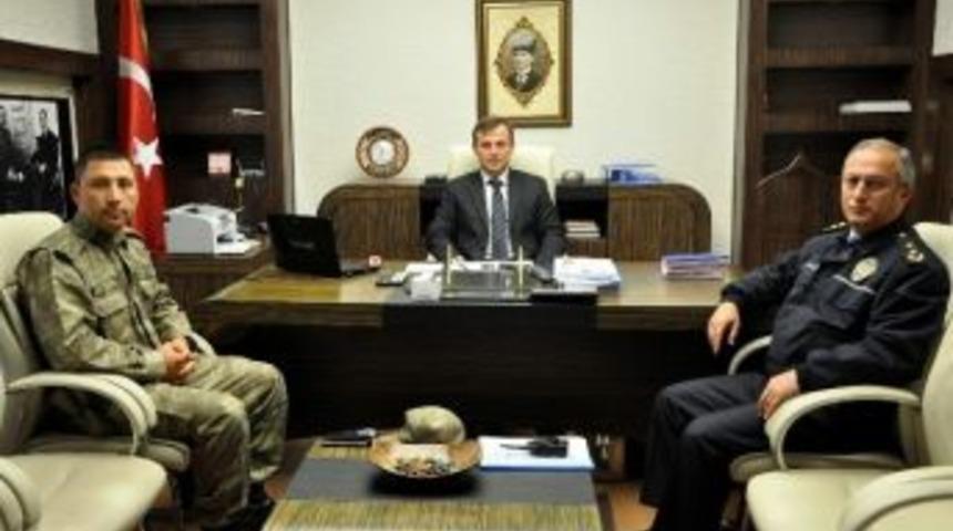 Suşehri&rsquo;nde Yaşanan Dedikodu Halkı Paniğe S&uuml;r&uuml;kledi