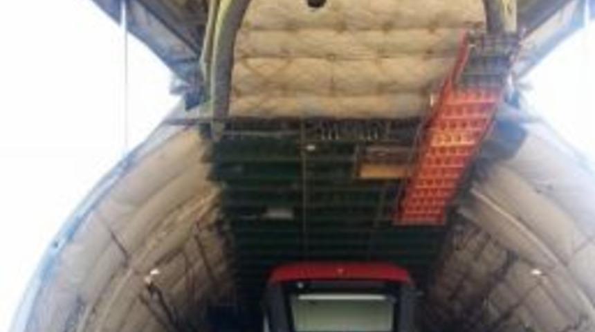 Tramvay, U&ccedil;akla Samsun&rsquo;a Geldi