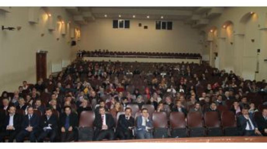 Bahadıroğlu, Ideal Gen&ccedil;likte Ailenin Rol&uuml;n&uuml; Anlattı