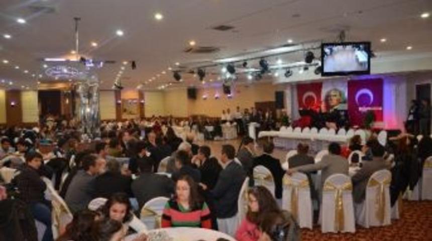 Sabiha G&ouml;k&ccedil;en Teknik Ve End&uuml;stri Meslek Lisesi'nden Kutlama Programı