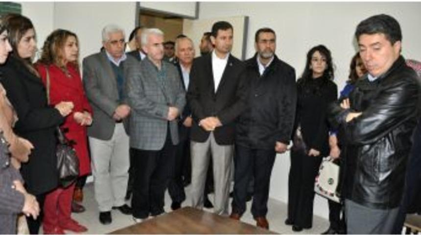 Vali Aday &Ouml;ğretmenlerden G&ouml;rev Yaptıkları Yerde Halkla Kaynaşmalarını Istedi