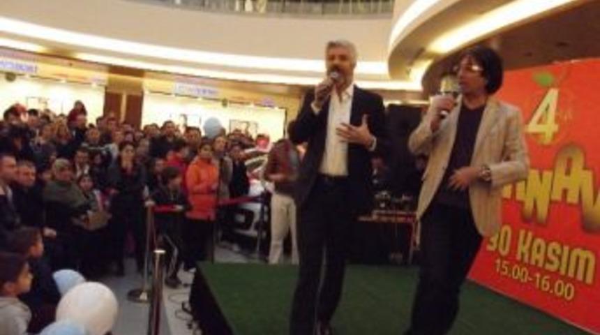 Uygur Kardeşler, Malatya&rsquo;da Severleri İle Buluştu