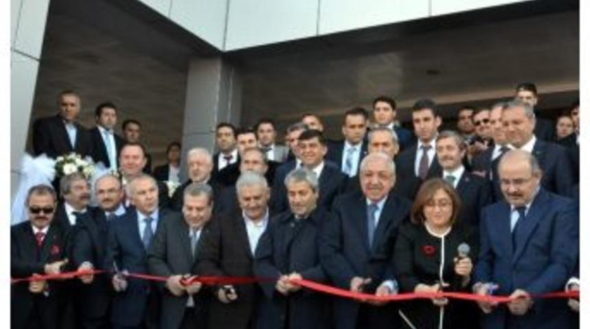 Bakanlar Gaziantep&rsquo;te Okul A&ccedil;tı
