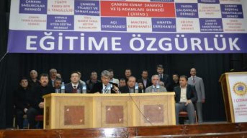 &Ccedil;ankırı'da 51 Sivil Toplum Kuruluşundan Eğitime &Ouml;zg&uuml;rl&uuml;k &Ccedil;ağrısı