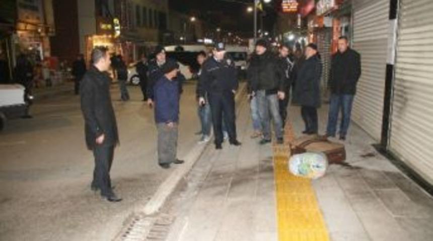 Kuyumcu &Ouml;n&uuml;ndeki Ş&uuml;pheli Bavul F&uuml;nyeyle Patlatıldı