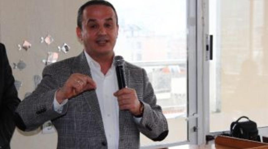 Ak Partili Şeng&uuml;l, Başkan Kocaoğlu'na Y&uuml;klendi