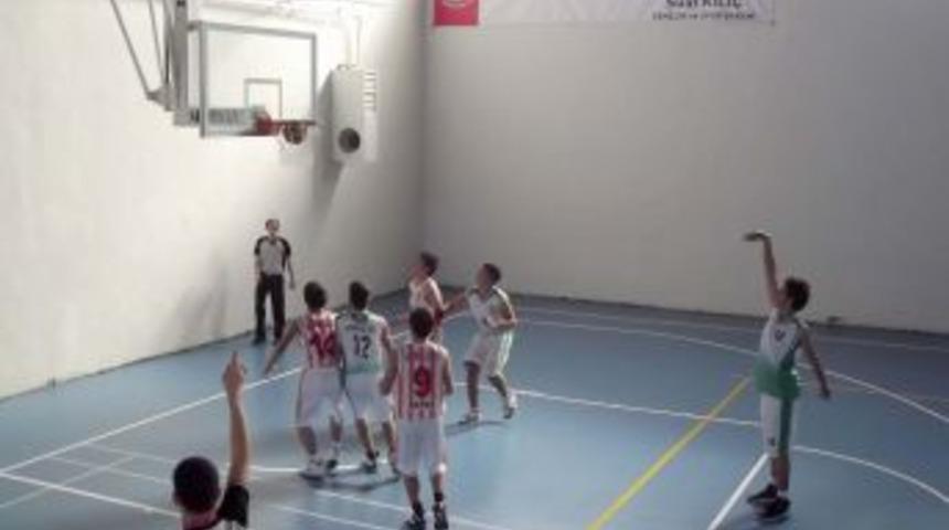 Bafra Anadolu Lisesi Basketbolda 3. Oldu