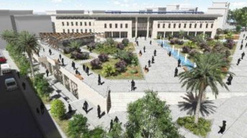 Karam&uuml;rsel&rsquo;e Yeni Belediye Binası Ve Kent Meydanı