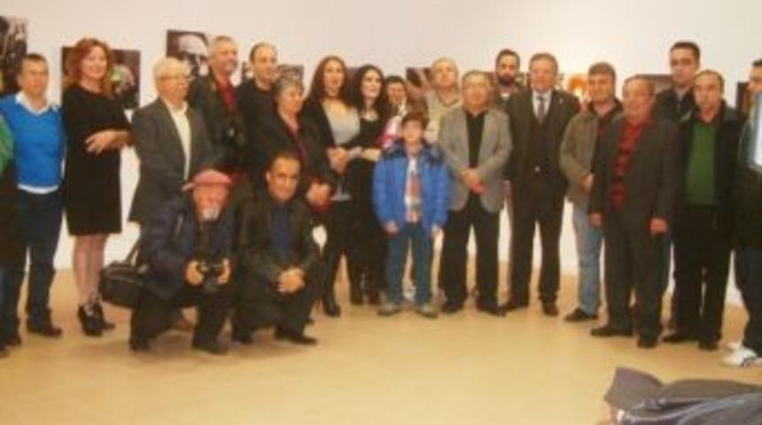 Amat&ouml;r Fotoğraf&ccedil;ılar Ayvalık&rsquo;ta Sergi A&ccedil;tı