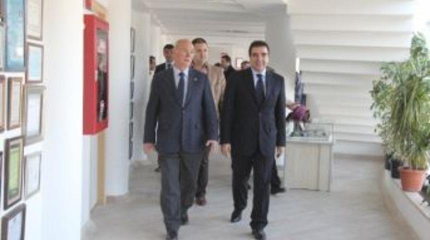 Başkan Akova&rsquo;ya &Ouml;nemli Ziyaret