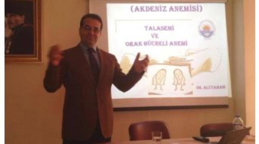 Mersin'de Akdeniz Anemisi Anlatıldı